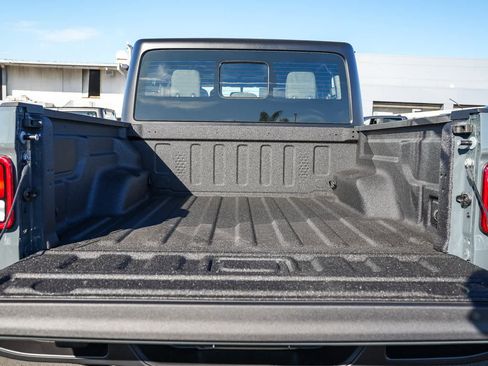 New 2026 Jeep Gladiator Sport image 11