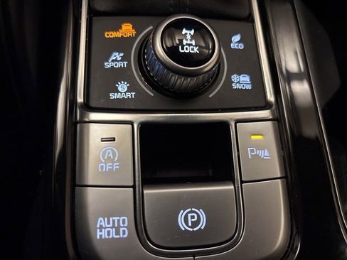 Certified 2024 Kia Telluride S image 20