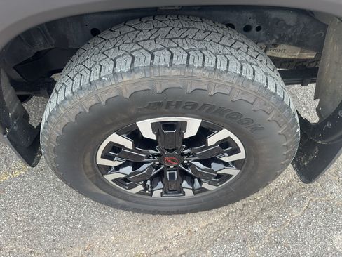 Used 2023 Nissan Frontier PRO-4X w/ Pro Convenience Package AWD/4WD image 22
