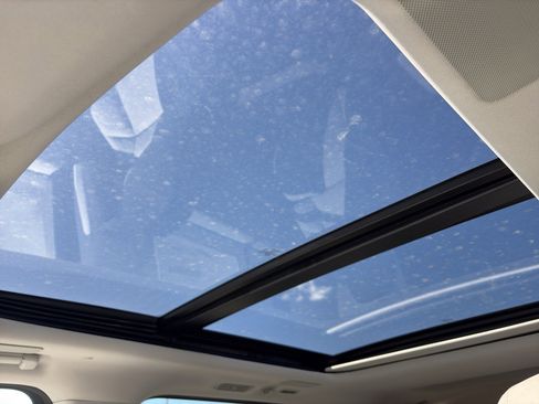 New 2026 Lincoln Navigator Reserve AWD/4WD image 28