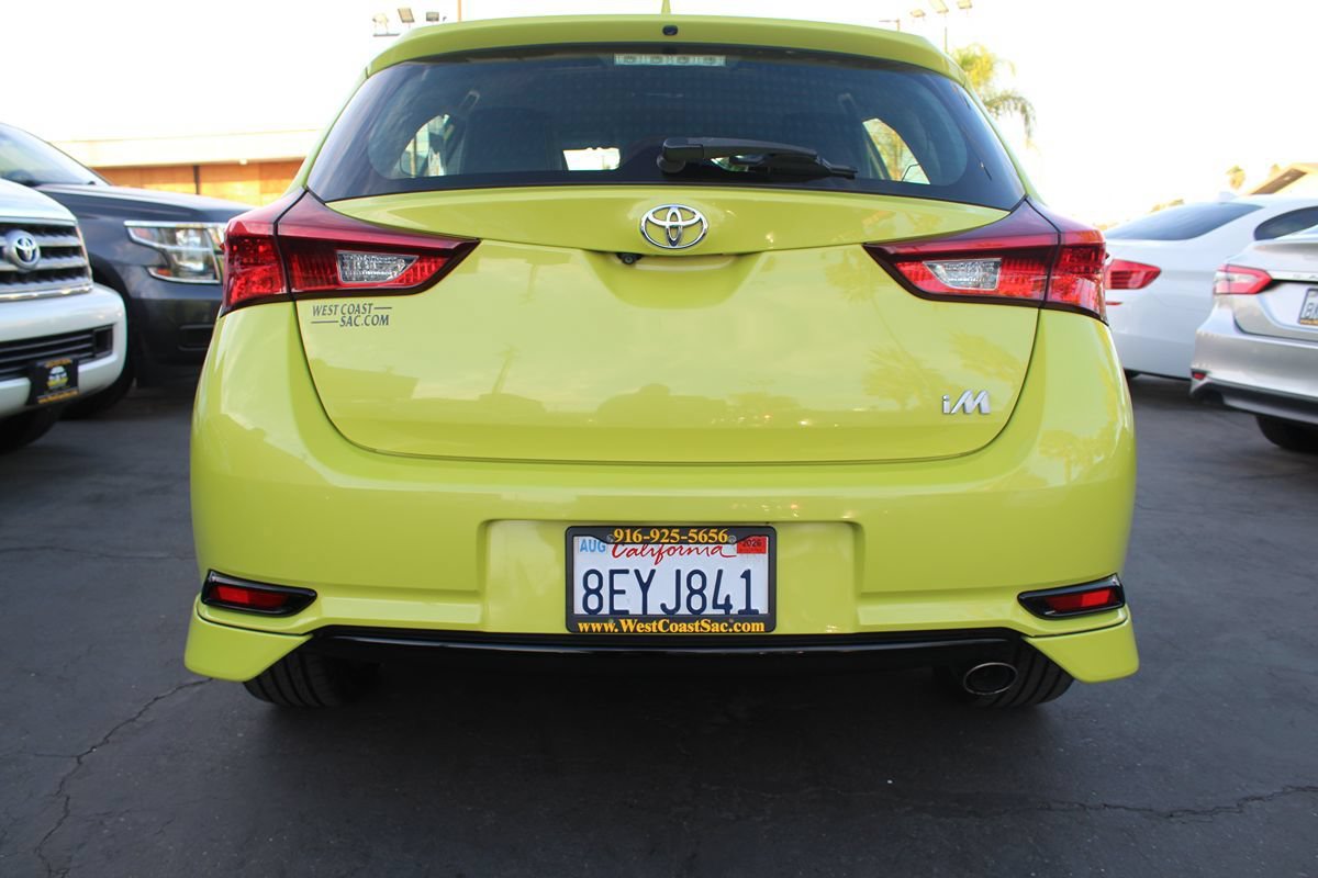 Used 2017 Toyota Corolla iM w/ All-Weather Mat Package FWD image 14