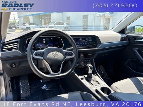 Used 2022 Volkswagen Jetta SE FWD image 15