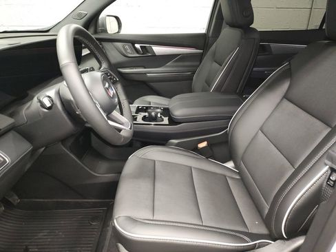 New 2026 Buick Enclave Preferred w/ LPO, Floor Liner Package image 24