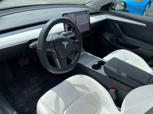 Used 2021 Tesla Model 3 Standard Range Plus RWD image 10