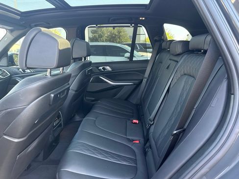 Used 2021 BMW X5 M50i w/ Executive Package AWD/4WD image 20