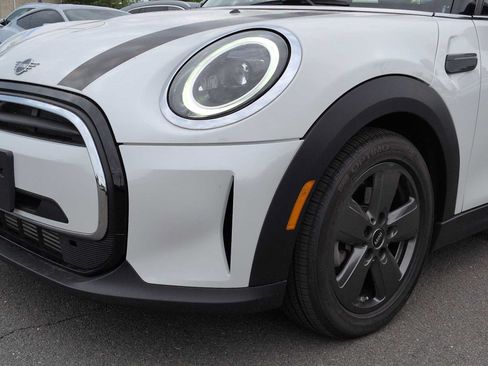 Certified 2024 MINI Cooper 4-Door Hardtop FWD image 11