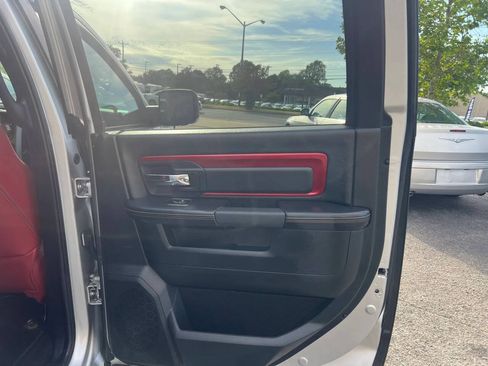 Used 2015 RAM 1500 Rebel AWD/4WD image 22