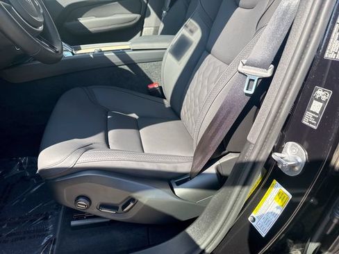 Certified 2026 Volvo XC60 B5 Plus AWD/4WD image 17