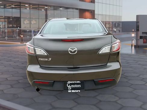 Used 2010 MAZDA MAZDA3 i Touring FWD image 5