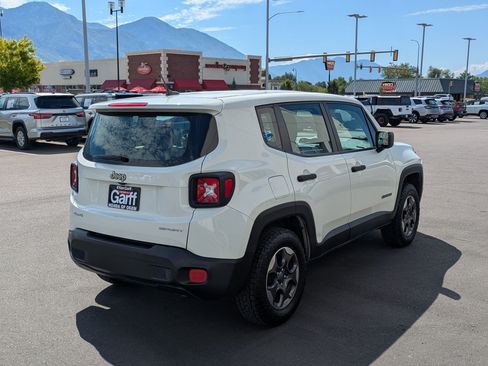 Used 2016 Jeep Renegade Sport w/ Power & Air Group AWD/4WD image 3