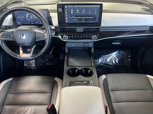 Used 2024 Honda Prologue Touring image 16