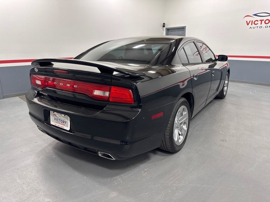 Used 2012 Dodge Charger SE w/ Sport Appearance Group RWD image 3