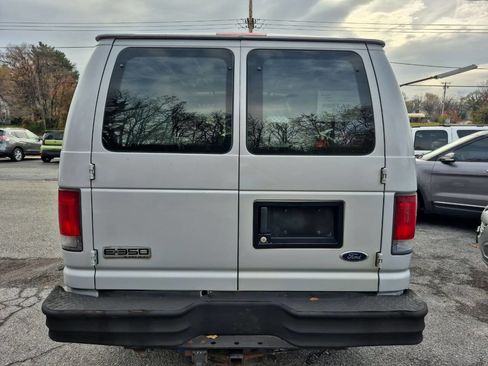 Used 2007 Ford E-350 and Econoline 350 Super Duty image 3