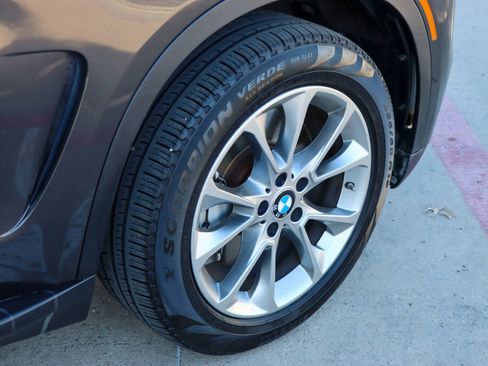 Used 2014 BMW X5 xDrive50i image 9