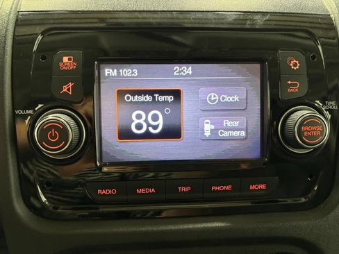 Used 2021 RAM ProMaster 2500 FWD image 32