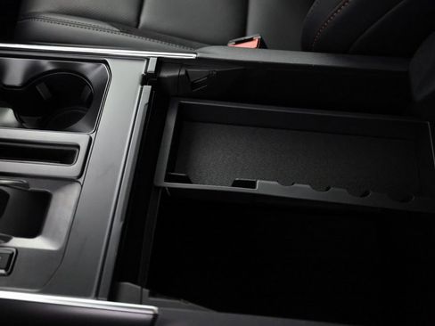 Used 2025 Ford F150 Raptor image 42