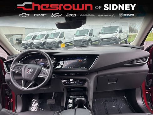 Used 2023 Buick Envision Avenir image 31