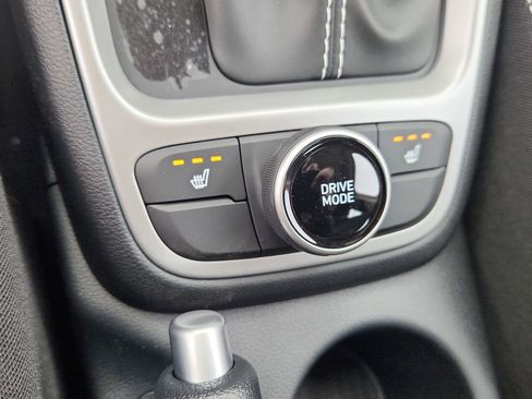 New 2026 Hyundai Venue SEL image 14