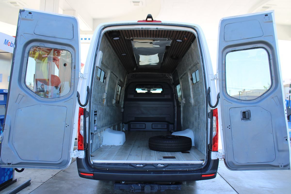 Used 2022 Mercedes-Benz Sprinter 3500 image 30