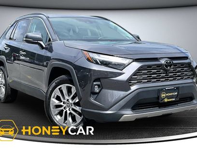 Used 2022 Toyota RAV4 Limited