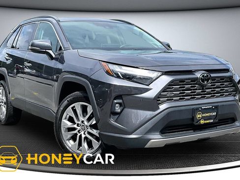 Used 2022 Toyota RAV4 Limited AWD/4WD image 1