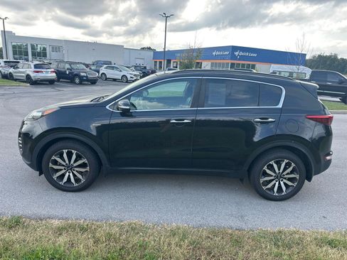 Used 2018 Kia Sportage EX w/ EX Premium Package AWD/4WD image 10