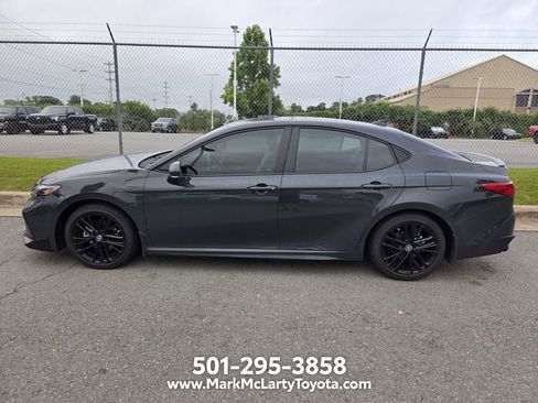 Used 2025 Toyota Camry SE w/ Multimedia Upgrade Package FWD image 8