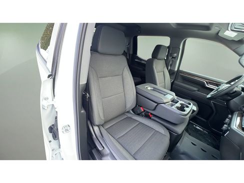 New 2026 Chevrolet Silverado 1500 LT image 32