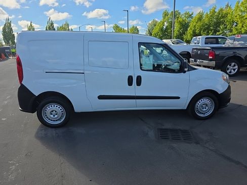 Used 2021 RAM ProMaster City Tradesman FWD image 6