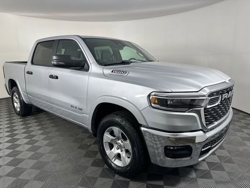 New 2026 RAM 1500 4x4 Crew Cab image 11