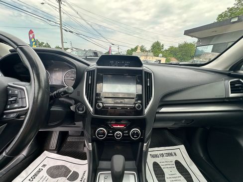 Used 2019 Subaru Forester Premium image 16