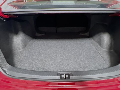 Used 2025 Toyota Corolla LE FWD image 33