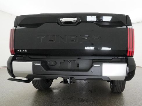 New 2026 Toyota Tundra Limited AWD/4WD image 22