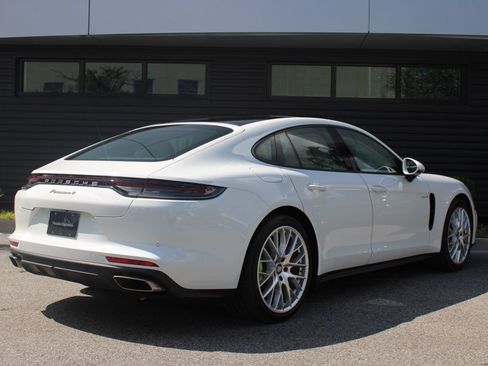 Used 2023 Porsche Panamera 4 image 7