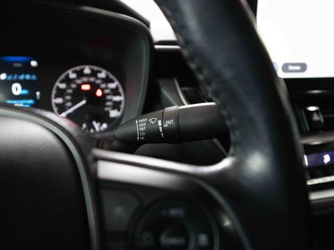 Used 2024 Toyota Corolla SE image 14
