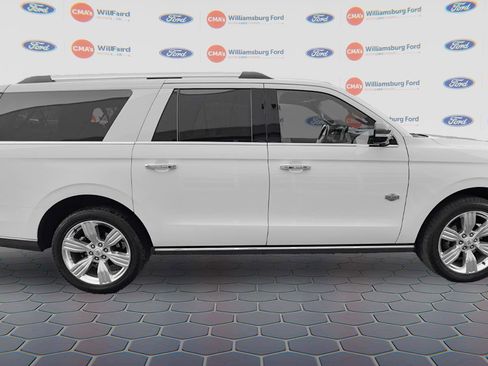 Used 2024 Ford Expedition Max King Ranch image 3