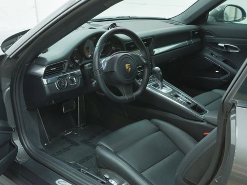 Used 2014 Porsche 911 Carrera 4S image 47