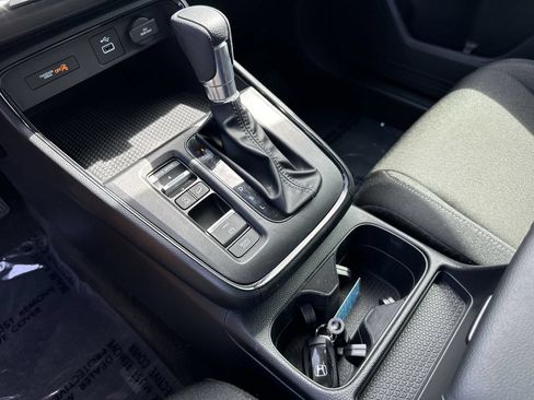 Used 2025 Honda CR-V LX image 23