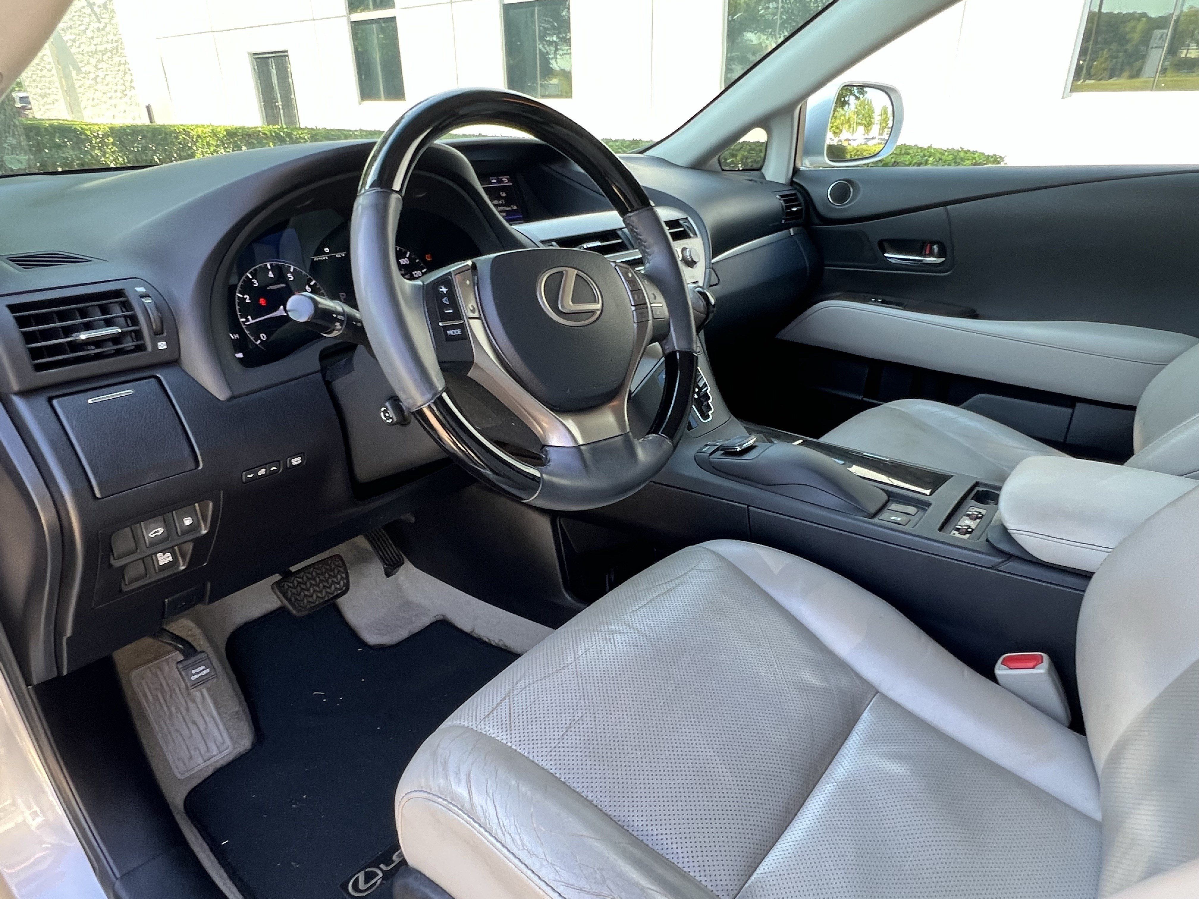 Used 2015 Lexus RX 350 FWD image 17