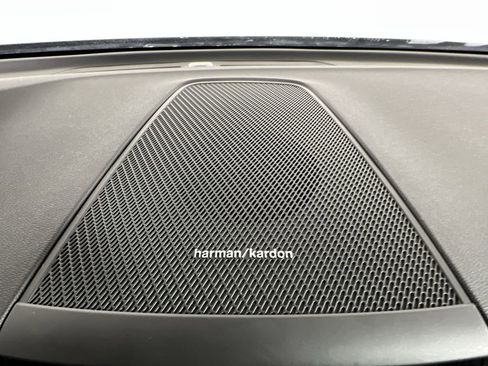 Certified 2023 Volvo XC60 B5 Plus w/ Protection Package Premier image 14