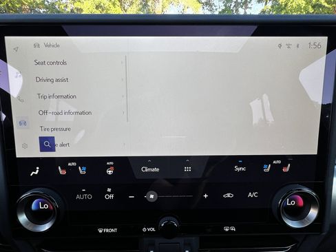 Used 2026 Lexus GX 550 AWD/4WD image 25
