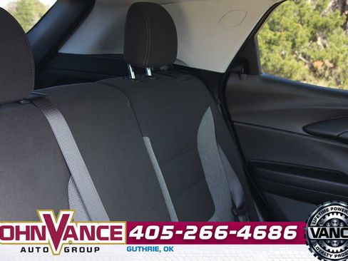 Used 2025 Chevrolet TrailBlazer LT image 20