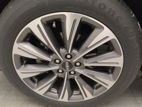 Used 2021 Lincoln Corsair Reserve w/ Equipment Group 201A image 31