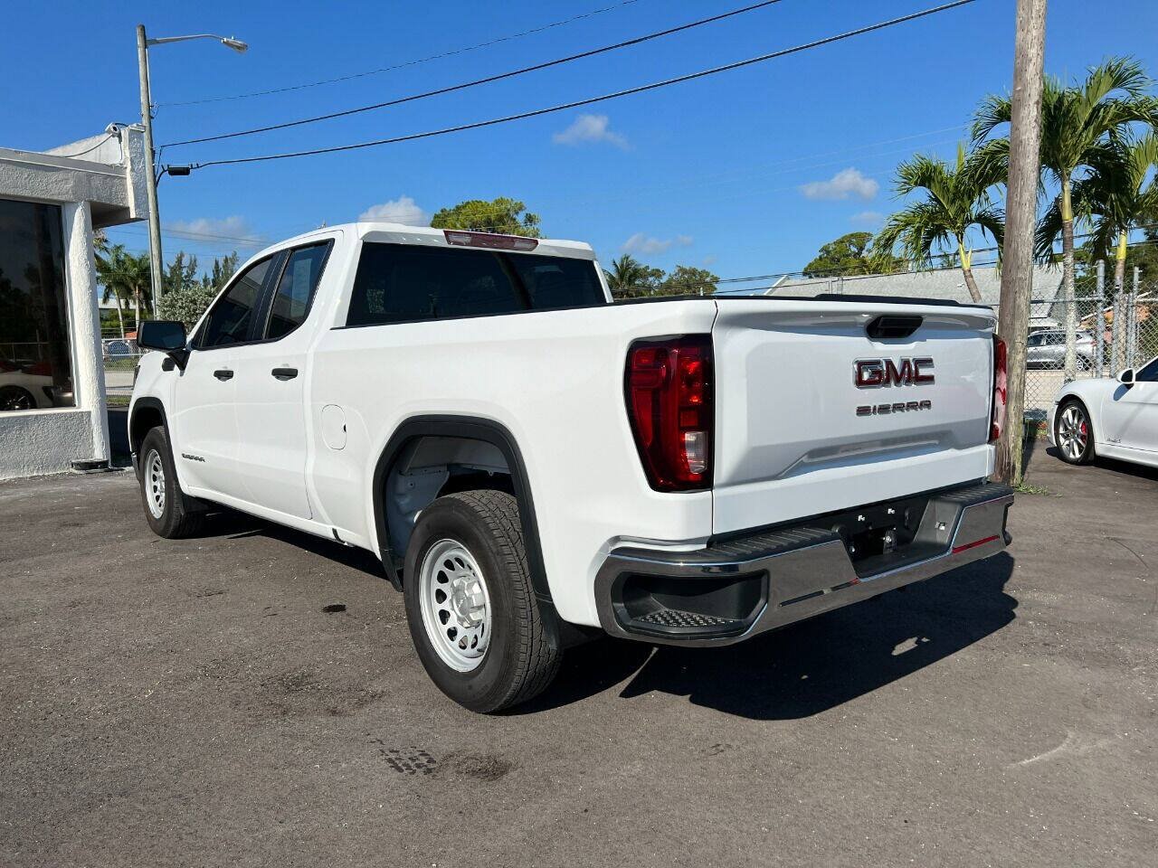 Used 2021 GMC Sierra 1500 2WD Double Cab image 5