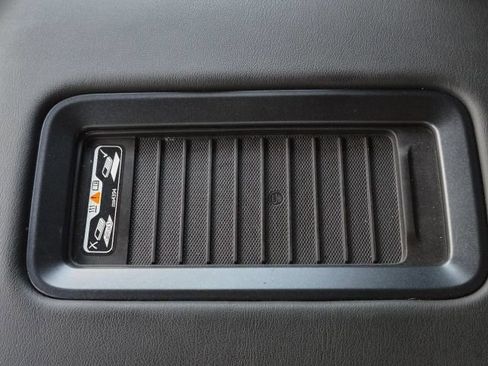 Used 2017 Chevrolet Tahoe Premier AWD/4WD image 31