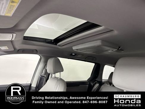 Used 2024 Honda Odyssey Touring image 19
