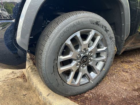 New 2026 Toyota Tundra 1794 Edition AWD/4WD image 5