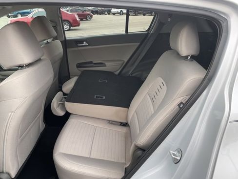 Used 2018 Kia Sportage LX w/ LX Popular Package image 57