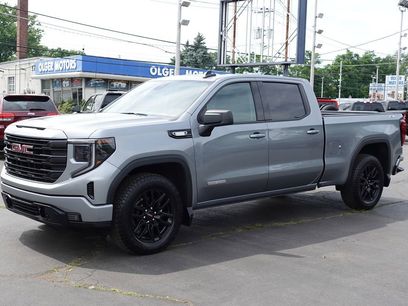 Used 2024 GMC Sierra 1500 Elevation w/ Preferred Package