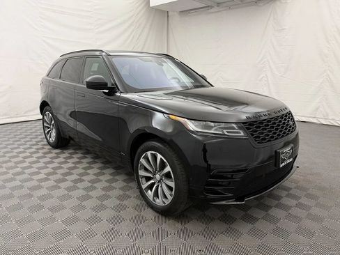 Used 2018 Land Rover Range Rover Velar R-Dynamic SE AWD/4WD image 4